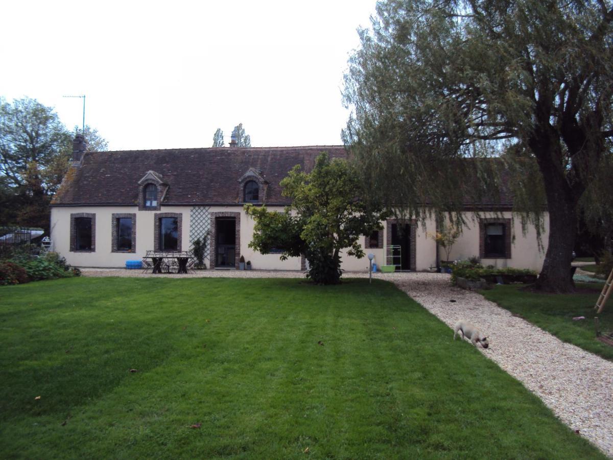 La Puisaye La Pastorale Bed & Breakfast エクステリア 写真